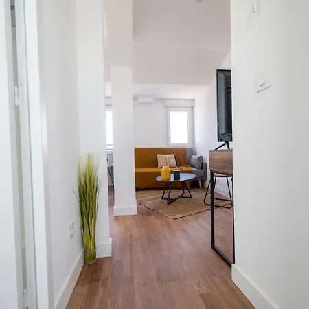 Lejlighed Le Poulorio 12 - T2 - Proche Gare - Dernier Etage By Locly *
